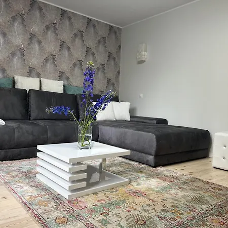 Apartment Lahe Kuelaliskorter *