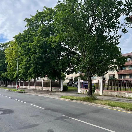 Lahe Kuelaliskorter Apartment